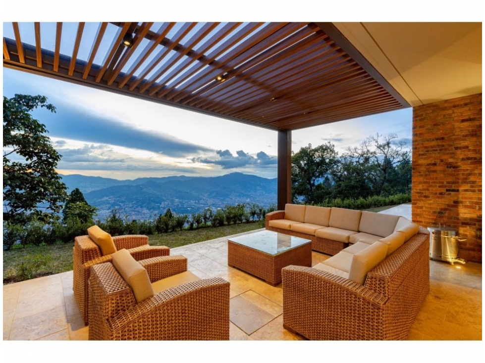 CASA MIRADOR EN EL POBLADO VIA LAS PALMAS — foto 2