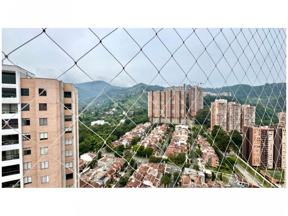 APARTAMENTO EN SABANETA SECTOR LOMA DE SAN JOSE PARTE BAJA — foto 3