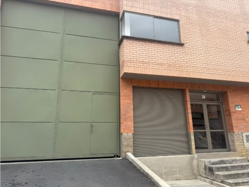 BODEGA PARA ARRIENDO EN LA VARIANTE A CALDAS - 3