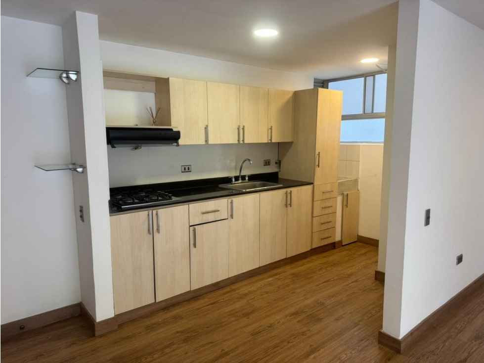 APARTAMENTO EN ENVIGADO SECTOR LOMA DE CUMBRES — foto 3