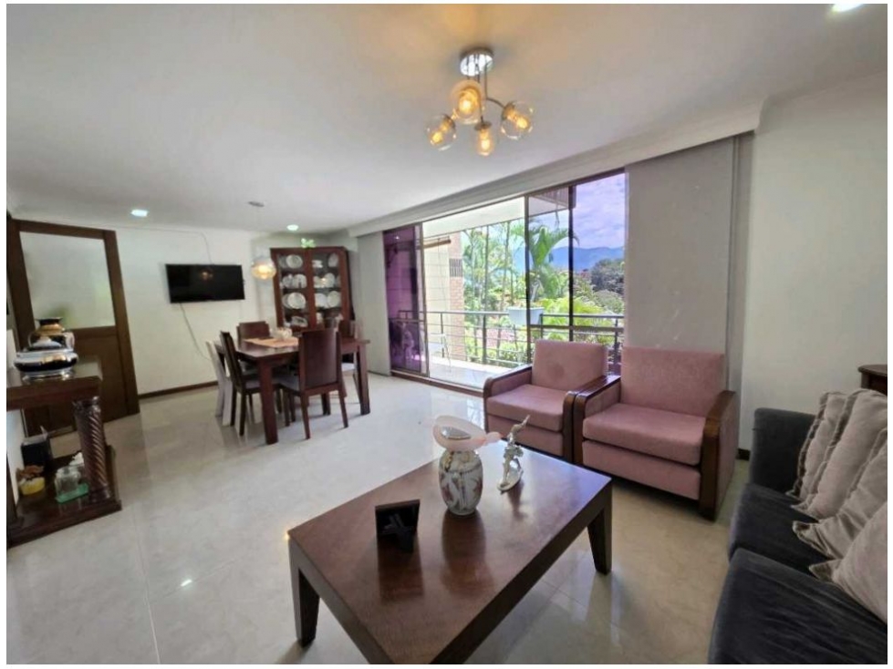 CASA EN LA LOMA DE BENEDICTINOS ENVIGADO — foto 5