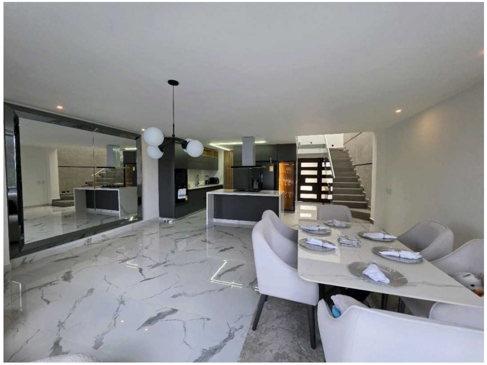 CASA EN ENVIGADO SECTOR SAN LUCAS — foto 3