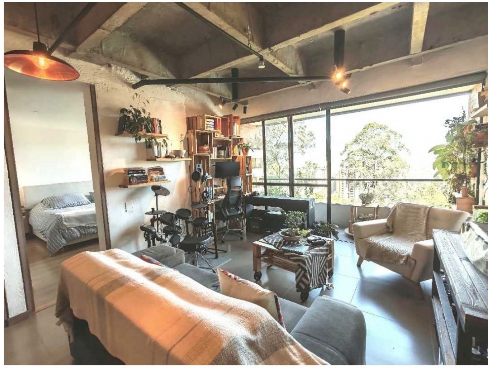 APARTAESTUDIO EN ENVIGADO SECTOR LOMA DE LAS BRUJAS