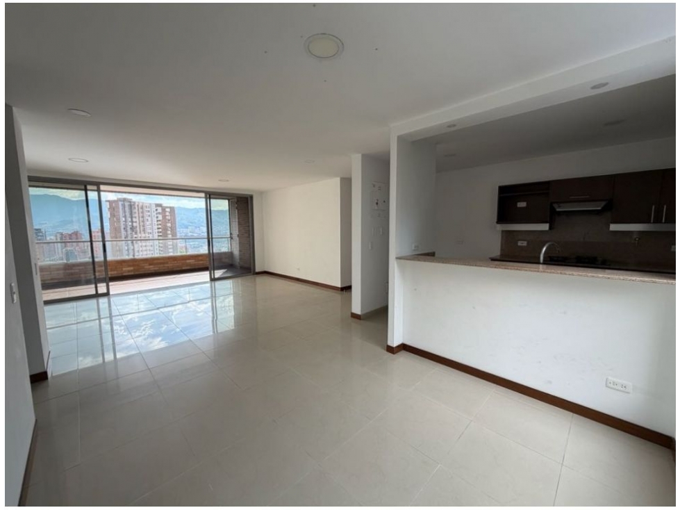 APARTAMENTO EN EL POBLADO SECTOR LAS SANTAS