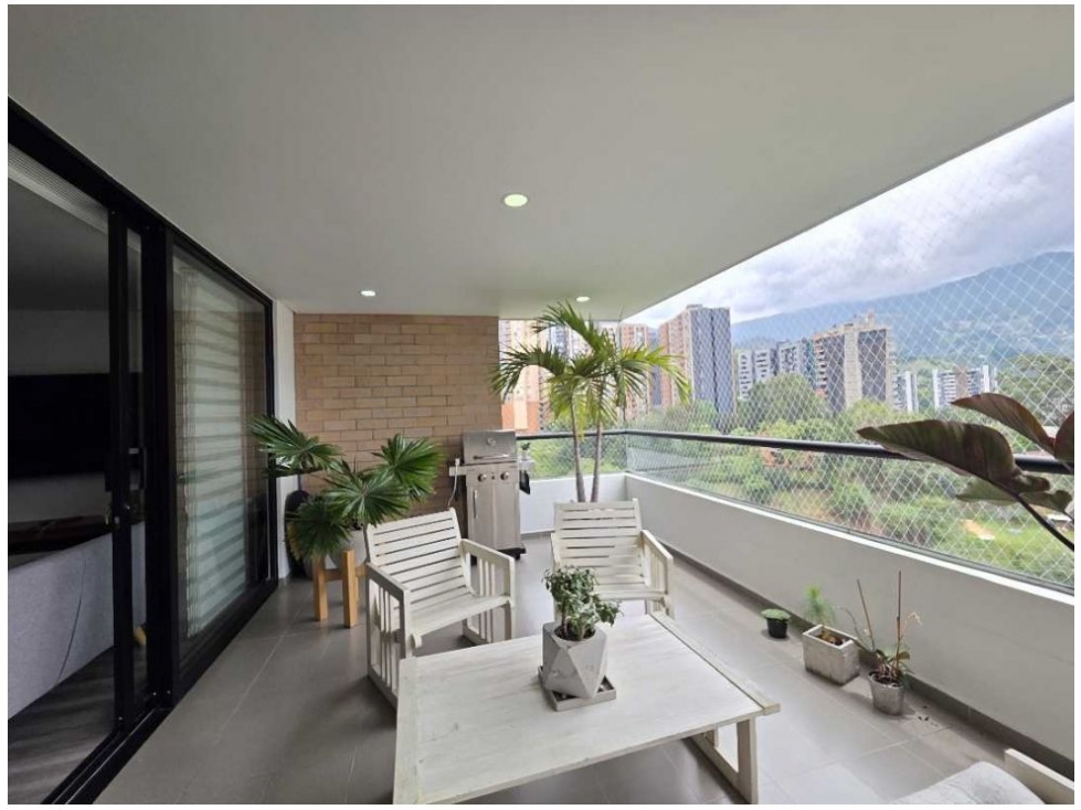 APARTAMENTO EN ENVIGADO SECTOR LOMA DE LAS BRUJAS