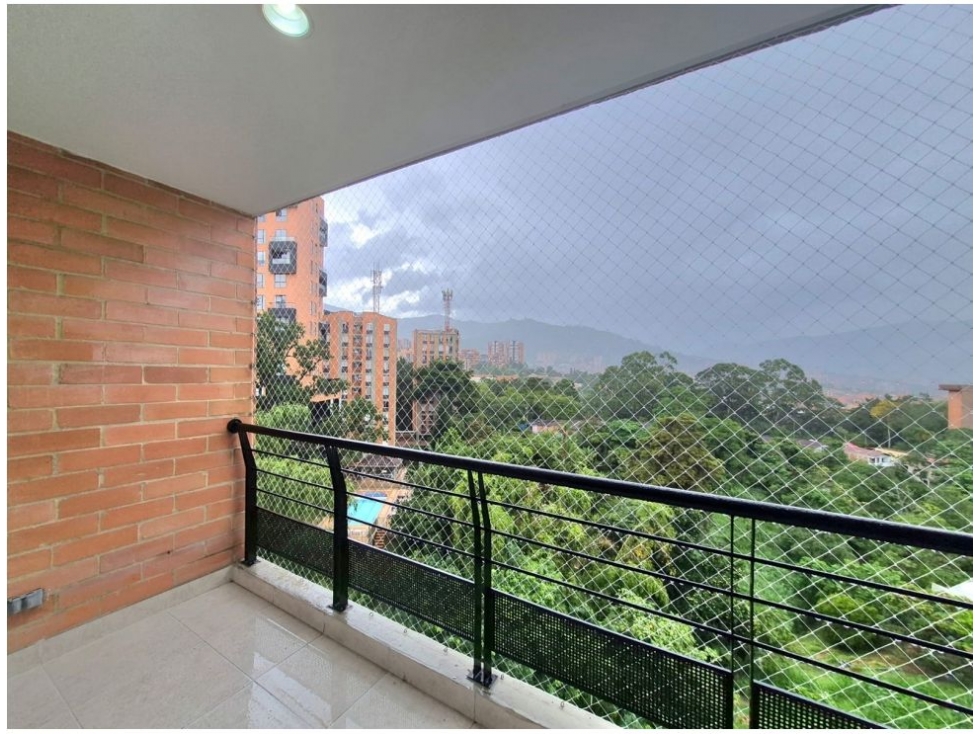 APARTAMENTO EN ENVIGADO SECTOR LA INMACULADA - CUMBRES — foto 4