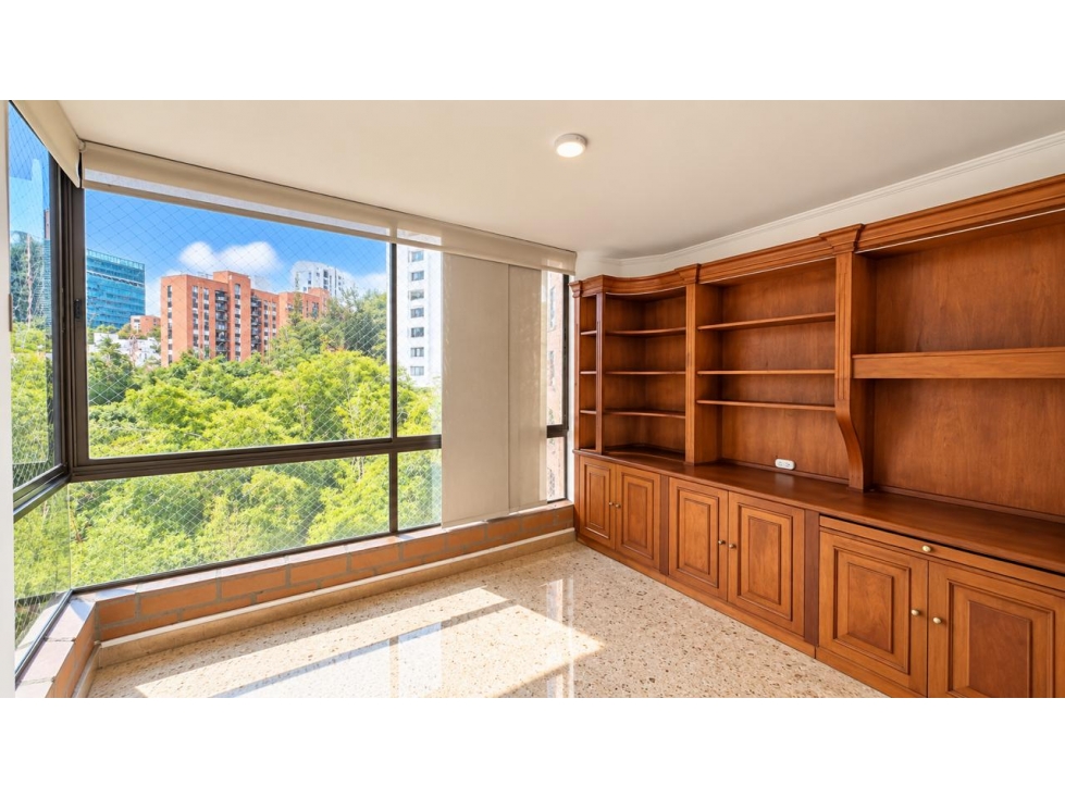 Apartamento en la zona plana del Poblado Patio Bonito — foto 6