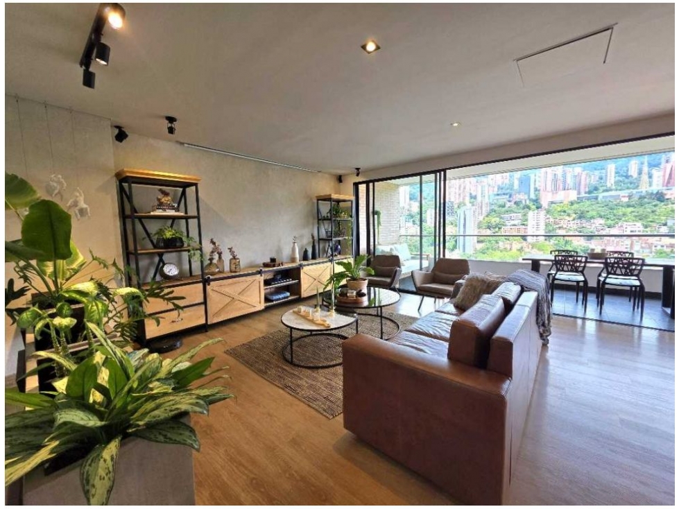 APARTAMENTO EN EL POBLADO SECTOR LOMA DE LOS PARRA