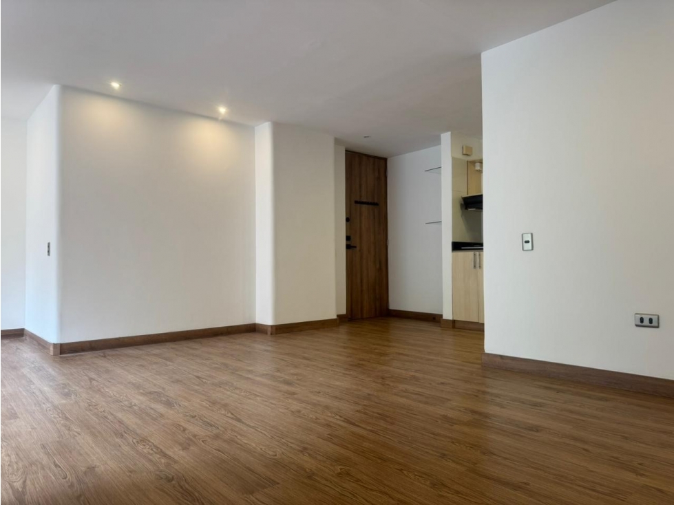 APARTAMENTO EN ENVIGADO SECTOR LOMA DE CUMBRES — foto 5