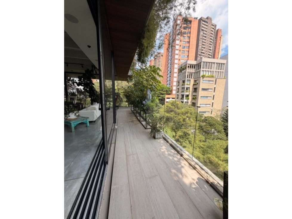 APARTAMENTO EN ARRIENDO EN EL POBLADO SECTOR PROVENZA — foto 3