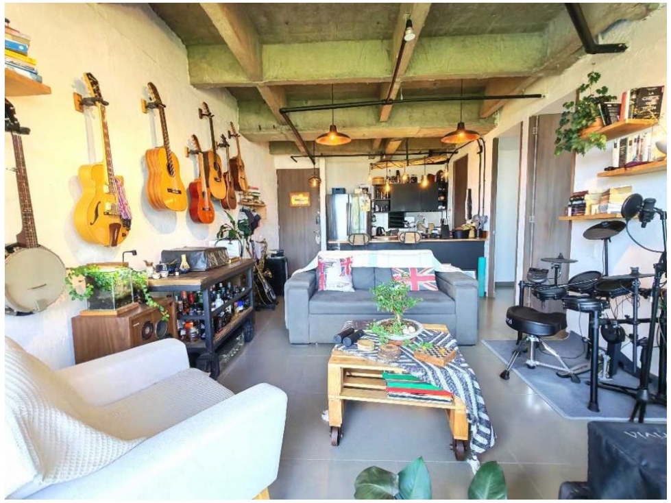 APARTAESTUDIO EN ENVIGADO SECTOR LOMA DE LAS BRUJAS — foto 2