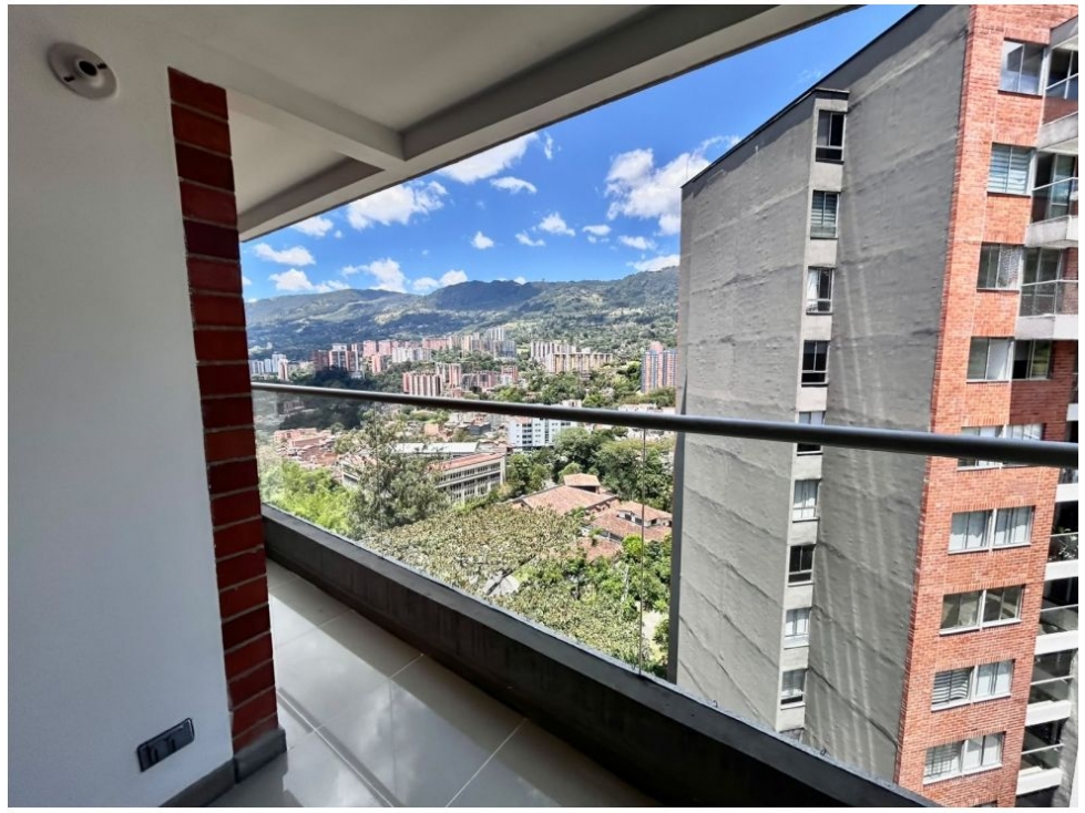 APARTAMENTO EN ENVIGADO SECTOR LAS ANTILLAS — foto 2