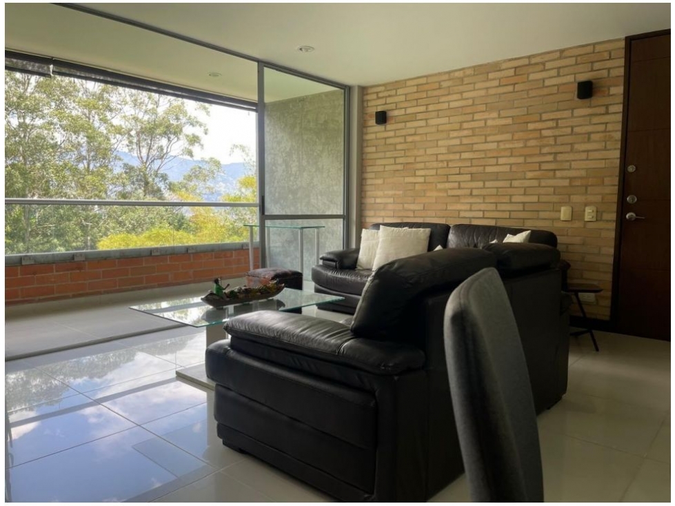 APARTAMENTO EN ENVIGADO SECTOR LOMA DEL CHOCHO — foto 2