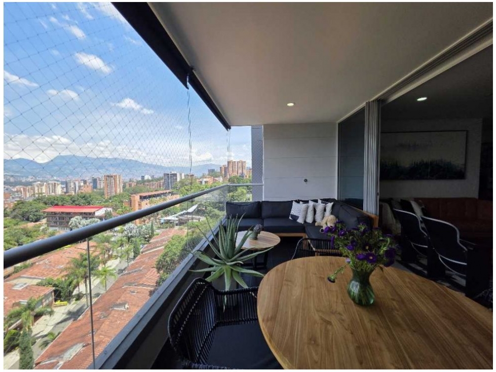 APARTAMENTO EN ENVIGADO SECTOR LOMA DE LOS BENEDICTINOS — foto 2
