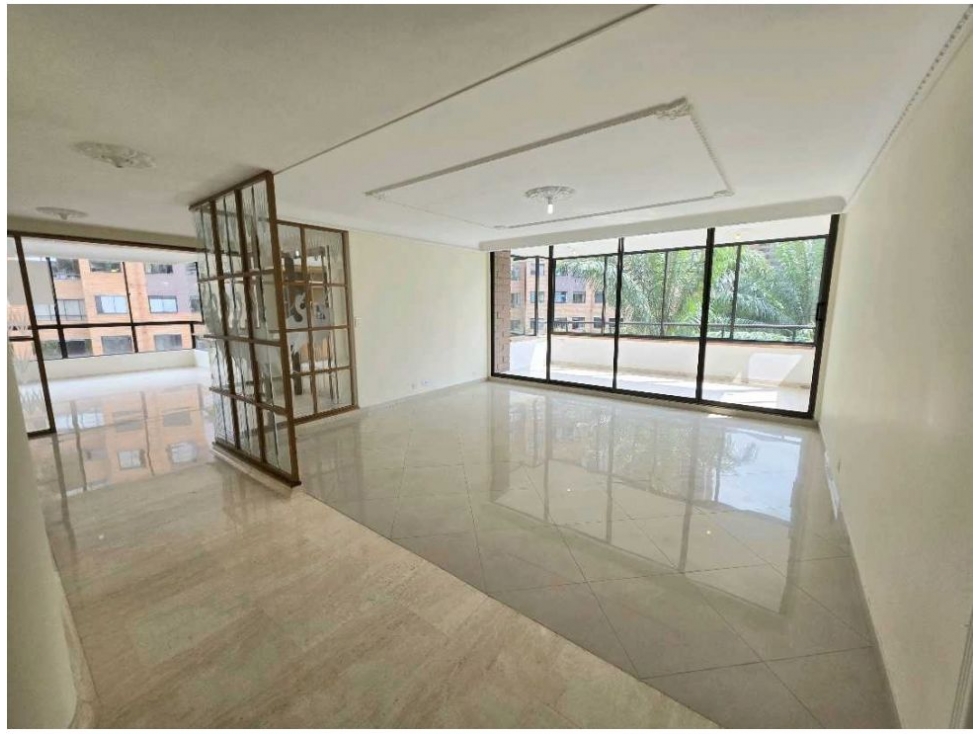 APARTAMENTO EN EL POBLADO SECTOR LA TOMATERA