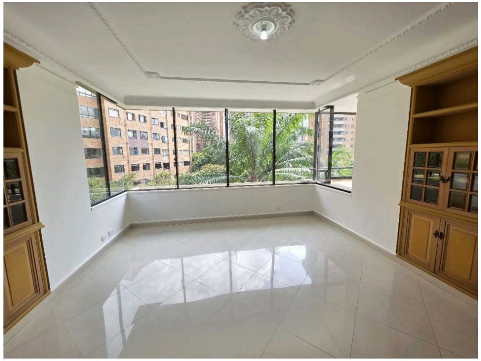 APARTAMENTO EN EL POBLADO SECTOR LA TOMATERA — foto 4