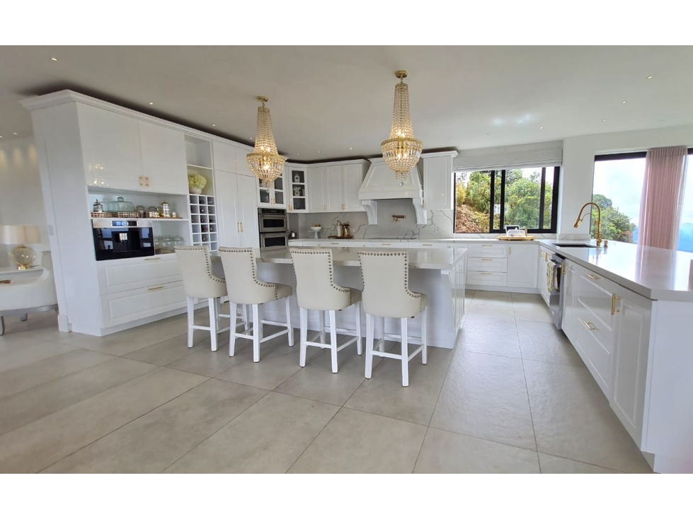 CASA CAMPESTRE EN LA LOMA DEL ESCOBERO - EL RETIRO - 4