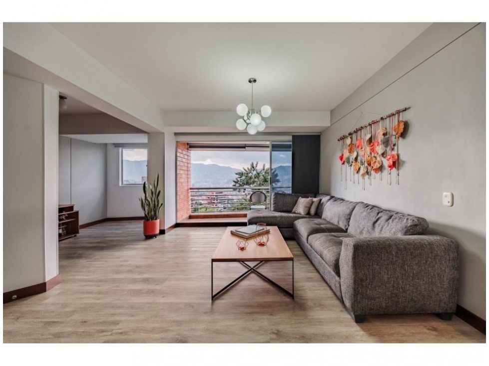 APARTAMENTO EN ENVIGADO SECTOR LOMA DEL ESCOBERO — foto 3