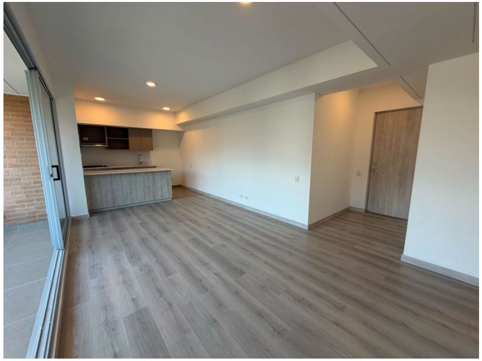 APARTAMENTO EN EL POBLADO SECTOR CIUDAD DEL RIO — foto 3