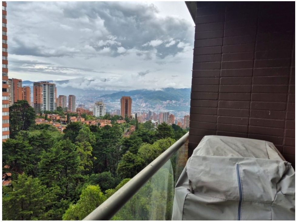 APARTAMENTO EN EL POBLADO SECTOR COLA DEL ZORRO — foto 3