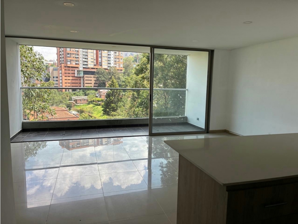 APARTAMENTO EN ENVIGADO SECTOR LOMA DEL ESMERALDAL