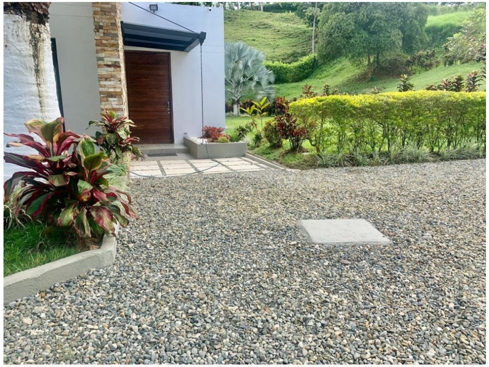 FINCA MODERNA EN SANTO DOMINGO SECTOR PORCE - 3