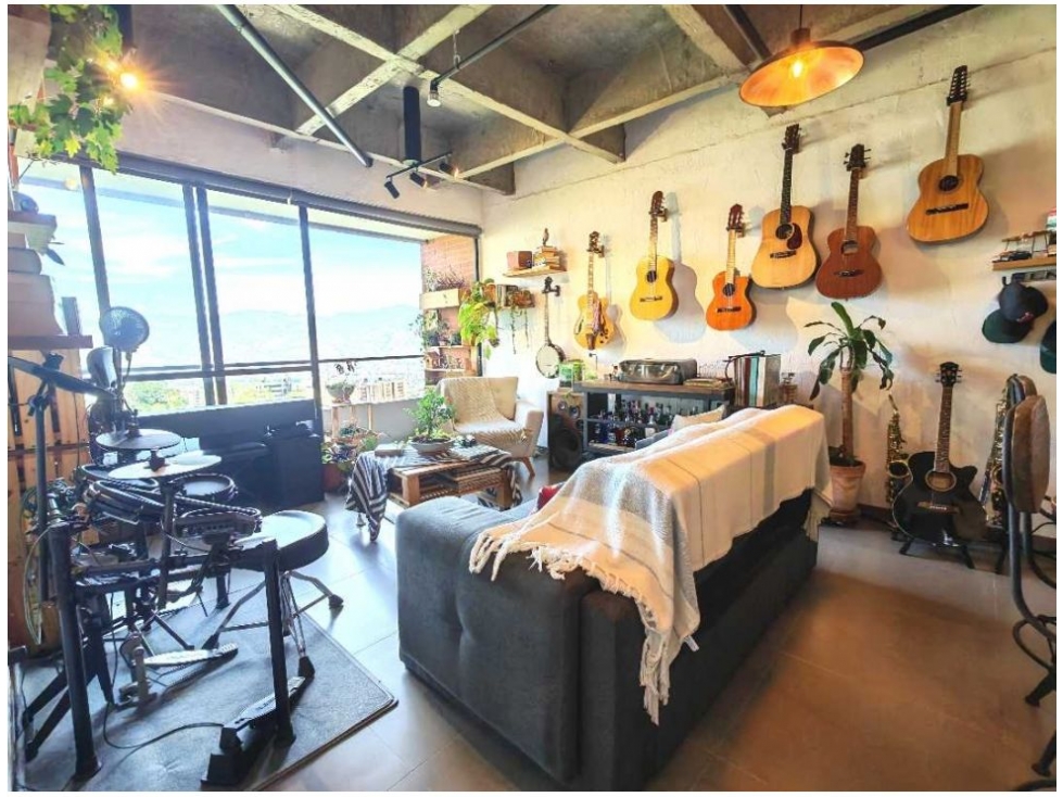 APARTAESTUDIO EN ENVIGADO SECTOR LOMA DE LAS BRUJAS — foto 4