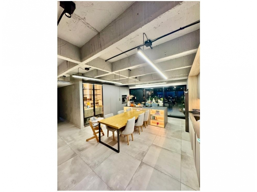 APARTAMENTO EN ALTOS DEL POBLADO CON TERRAZA — foto 5