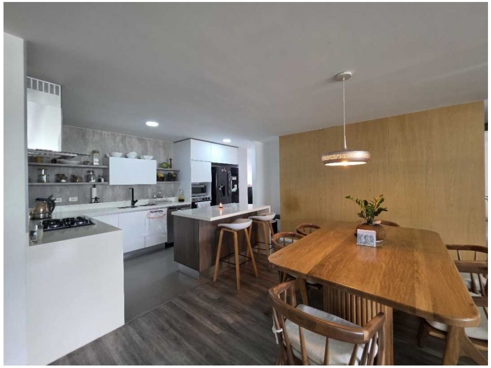 APARTAMENTO EN ENVIGADO SECTOR LOMA DE LAS BRUJAS — foto 4