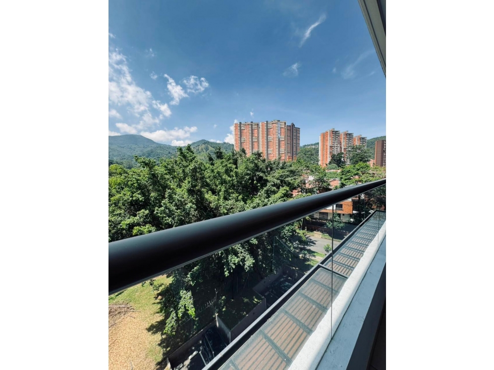 APARTAMENTO EN SABANETA SECTOR LOMA DE SAN JOSÉ — foto 5