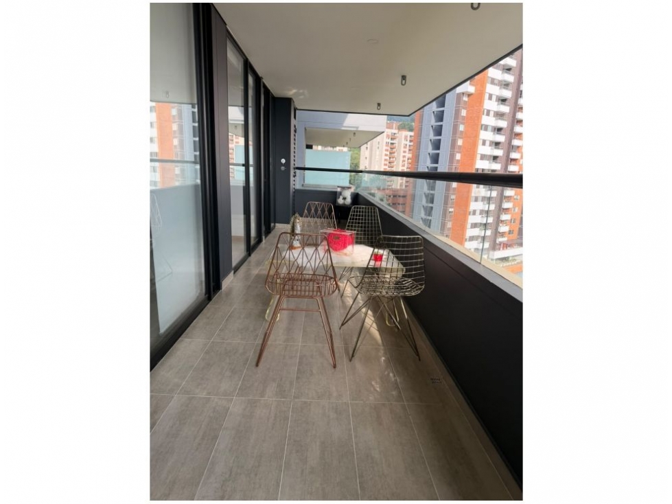 APARTAMENTO EN ENVIGADO SECTOR LOMA DE LAS BRUJAS — foto 6