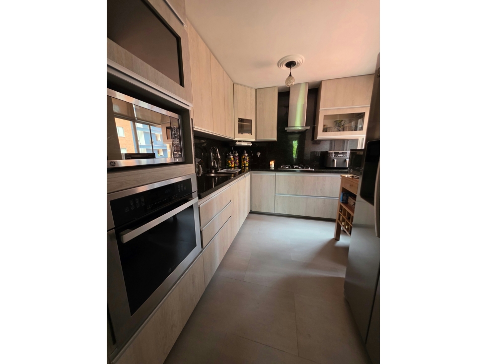 APARTAMENTO EN EL POBLADO SECTOR LOMA DE YARUMO — foto 6