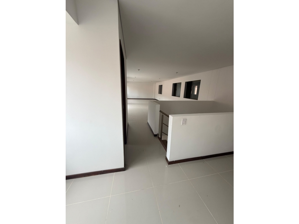 BODEGA PARA ARRIENDO EN LA VARIANTE A CALDAS - 5