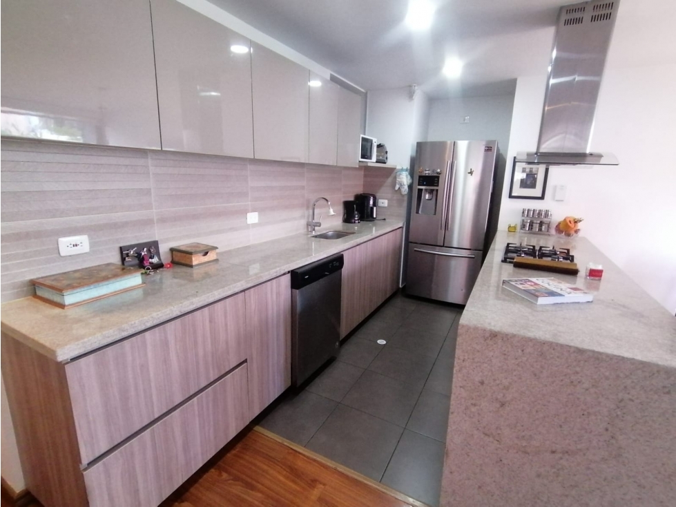 APARTAMENTO EN VENTA EN LA COLINA — foto 2