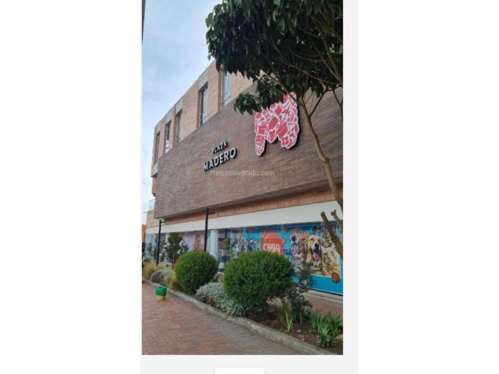 Venta de local en centro comercial Plaza Madero en Chia - 2