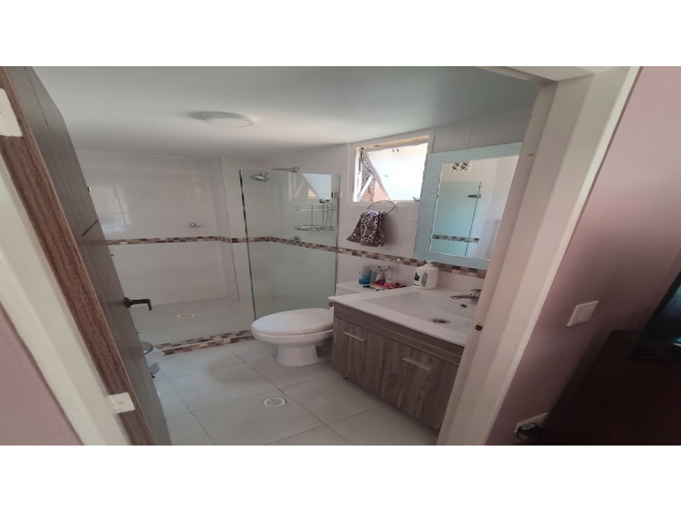 APARTAMENTO EN VENTA EN CAOBOS SALAZAR — foto 2