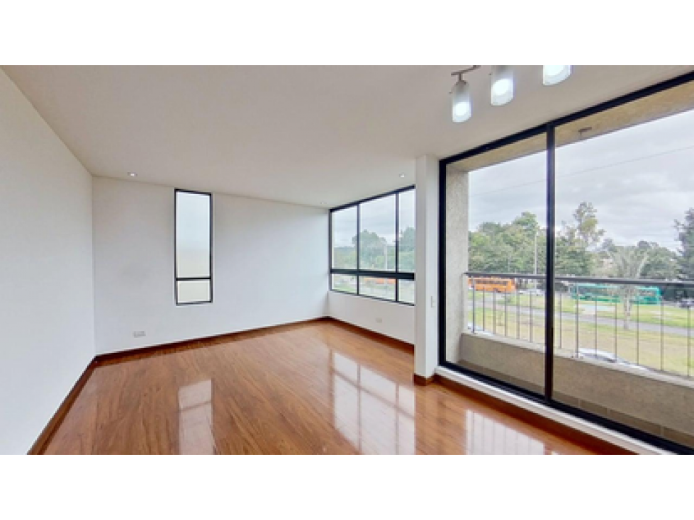Apartamento en venta en Britalia Norte, calle 170 — foto 4