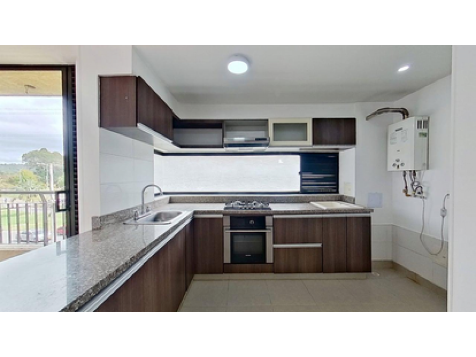 Apartamento en venta en Britalia Norte, calle 170 — foto 6
