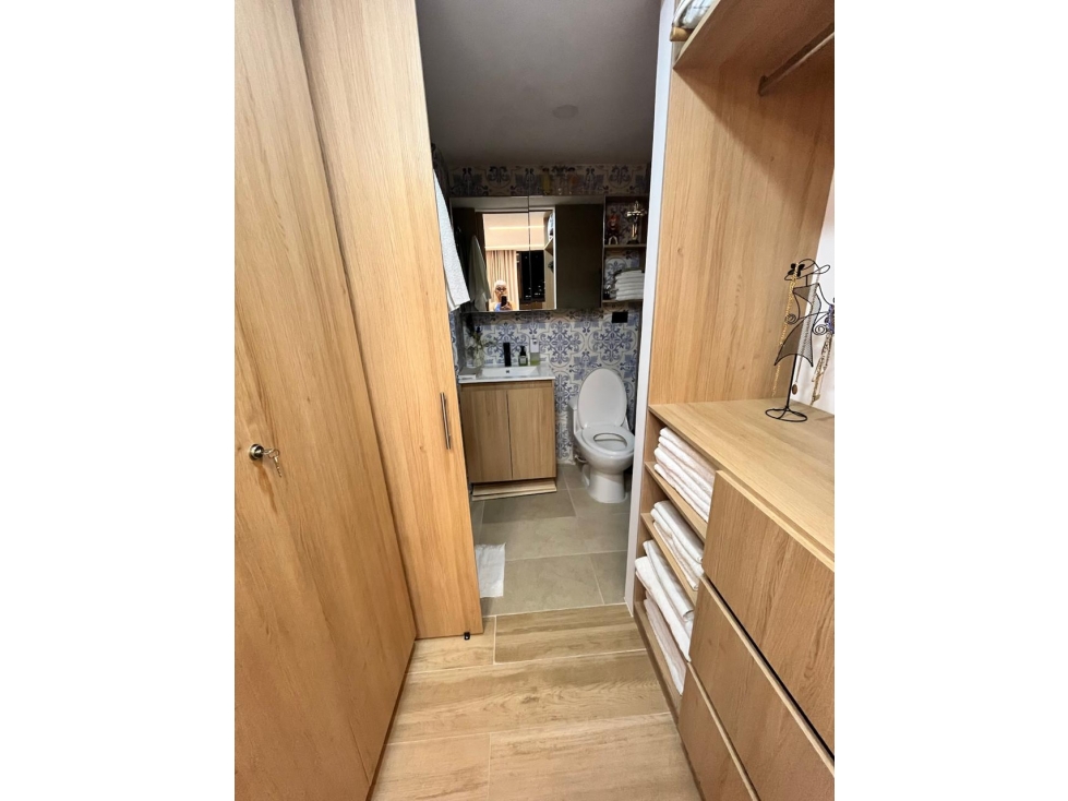 ARRIENDO APARTAESTUDIO AMOBLADO MODERNO BARRIO PAMPALINDA — foto 2