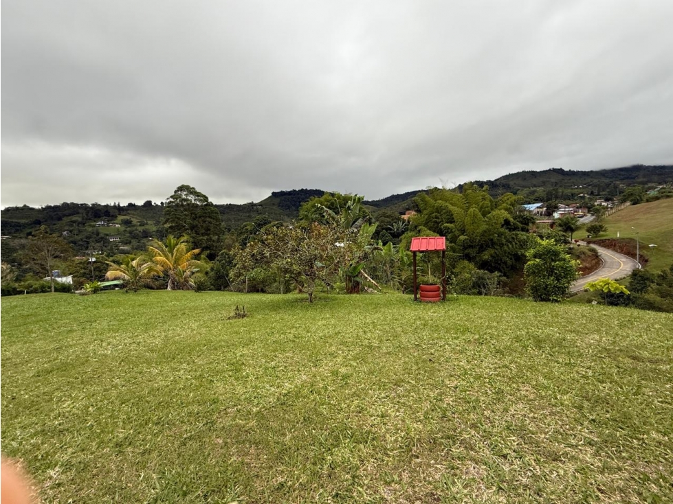 FINCA EN DAGUA - 3