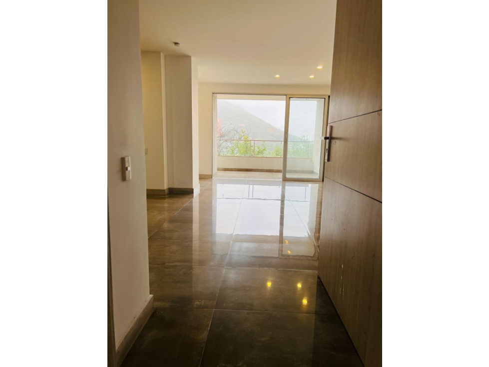 VENDO APARTAMENTO EN EL BARRIO LOS CRISTALES CALI — foto 4
