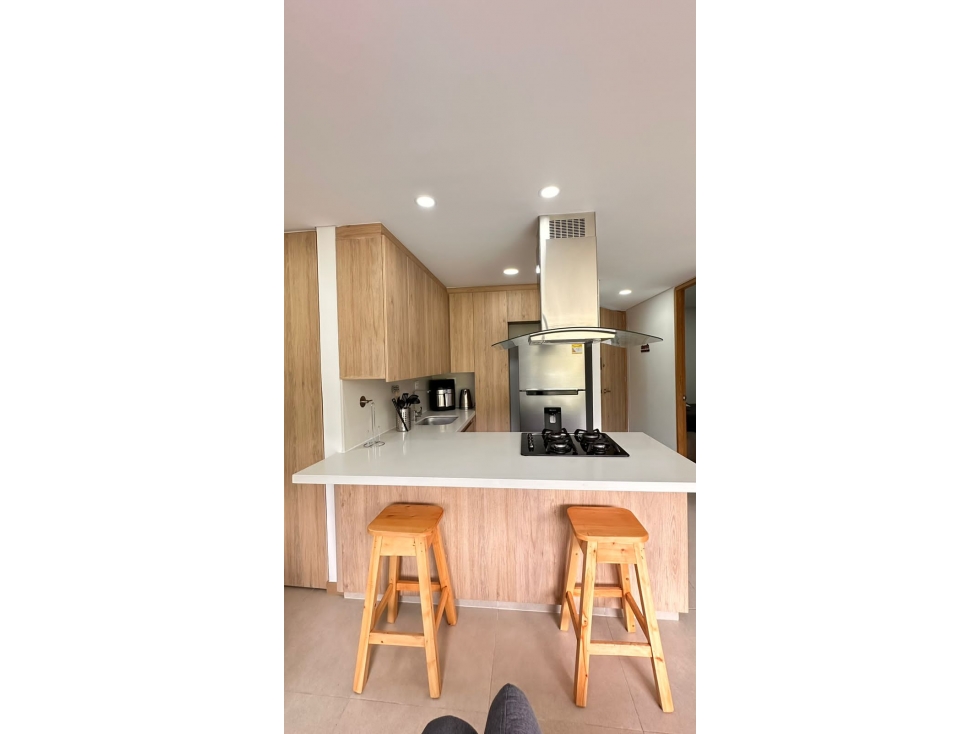 Encantador apartamento rodeado de belleza natural en El Poblado — foto 4