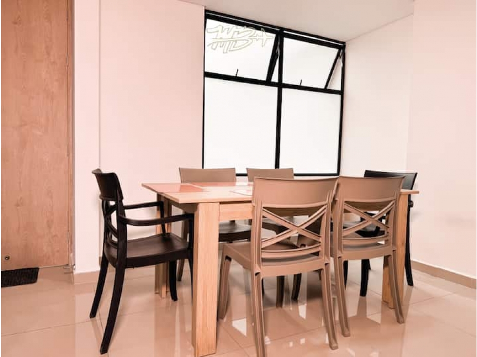 Apartamento a la venta en Laureles