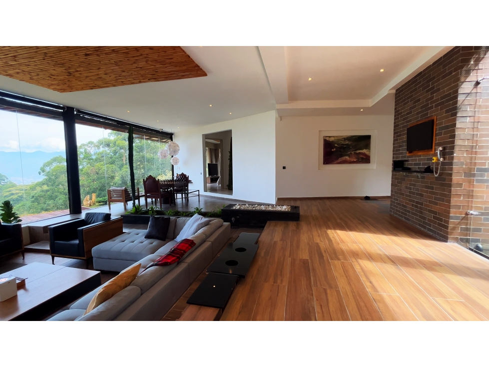 Casa moderna de lujo con vista panorámica en el Mirador
