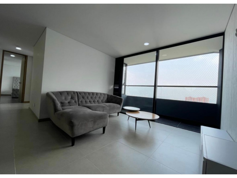 Amplio y luminoso apartamento para venta o alquiler — foto 2