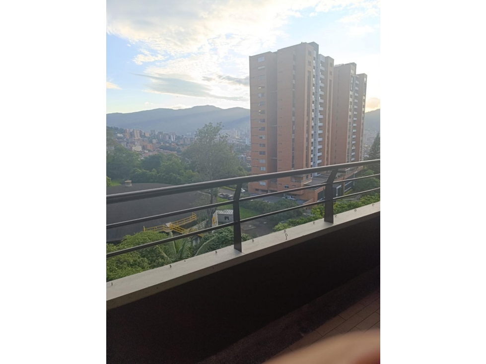 Apartamento para la venta ubicado en La loma de Las Brujas(Envigado) — foto 2