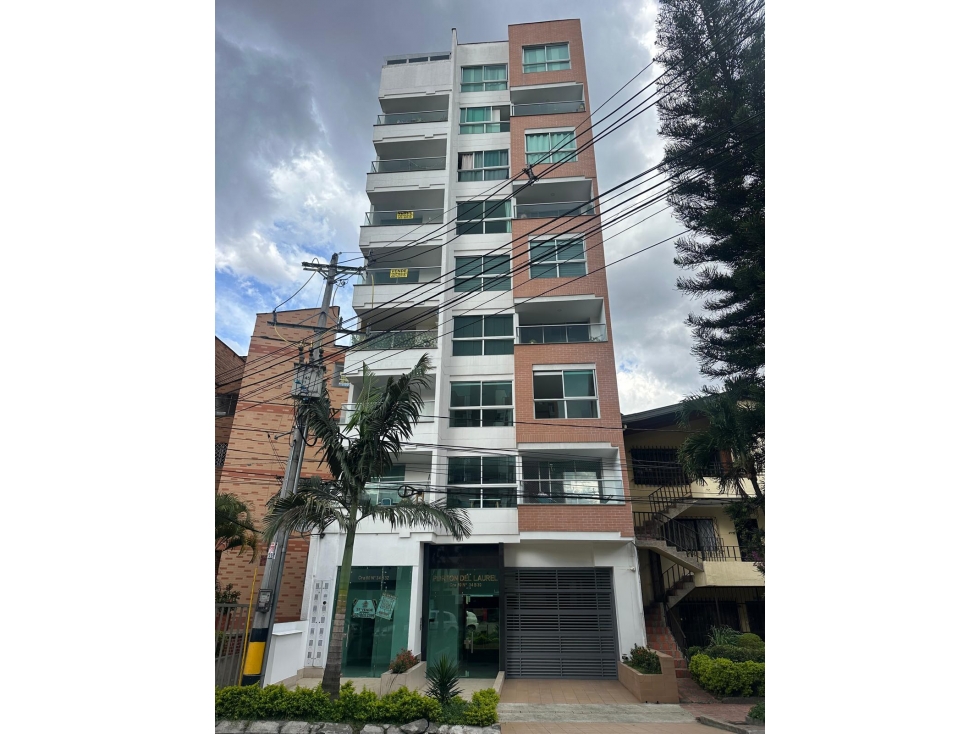 En venta Apartamentos en Edificio Porton Del Laurel