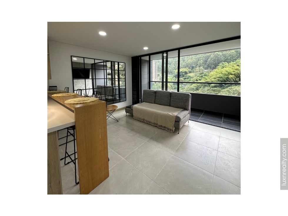 Apartamento amoblado en el Poblado