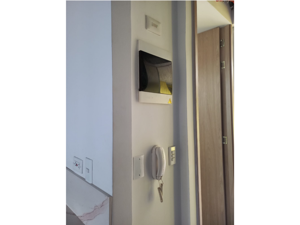 Aparta oficina Duplex Laureles — foto 4
