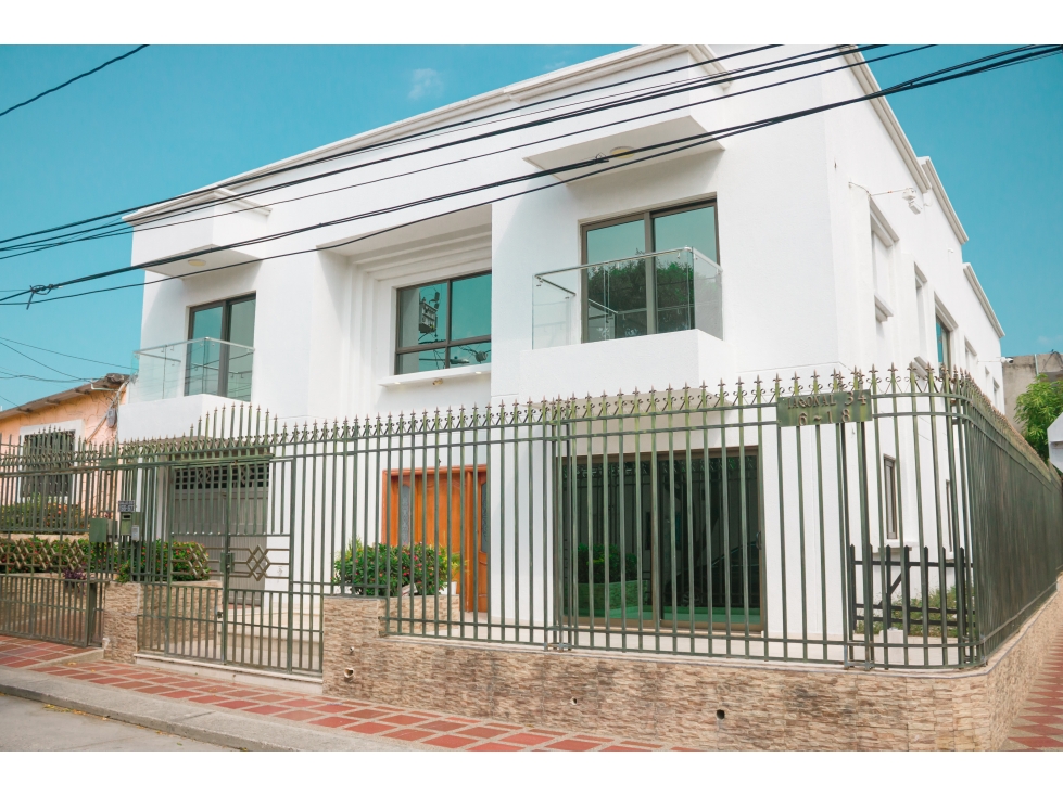 CASA AMPLIA REMODELADA EXCELENTE UBICACIÓN BARRIO MAMATOCO - 1